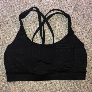 BRAND NEW STRAPPY LULULEMON SPORTS BRA